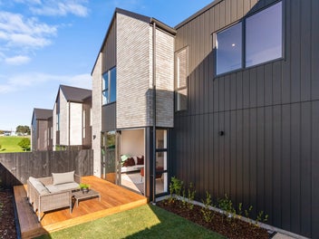 Boutique Parkside Living - St Heliers Border