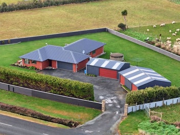 Space, lifestyle, garaging
