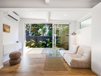 Architectural style meets effortless entertaining