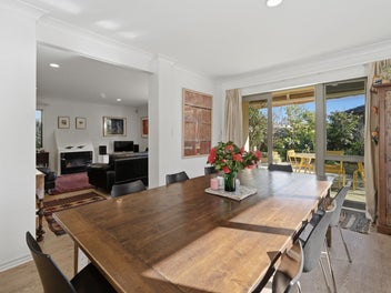 A timeless townhouse in a premier location