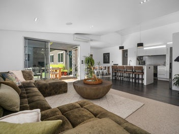 Premium Living in Prestigious Rexford Heights