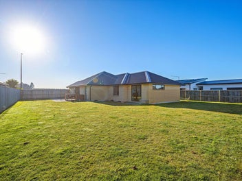 MUST SELL! BIG LAND - BIG OPPORTUNITY!