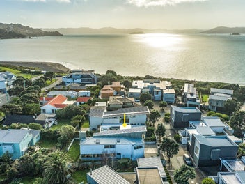 Architectural "X-factor"-The Ultimate Family Home