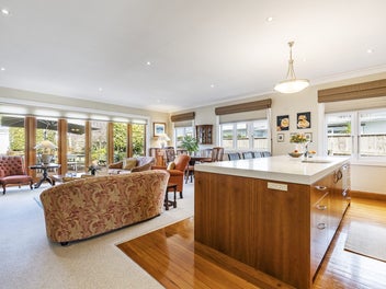 CHARACTER AND ABSOLUTE CHARM