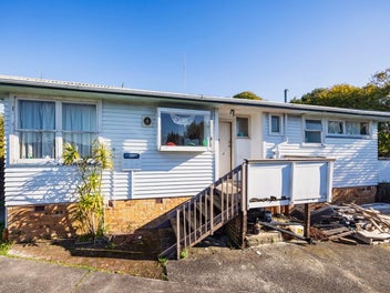 Compact Home / Big Potential: FOR REMOVAL