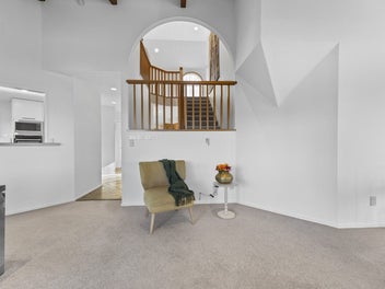 Harbour living, rare flexibility