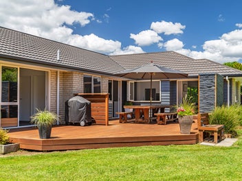 Modern comfort in a private rural setting