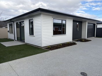 BRAND NEW TOWNHOUSE