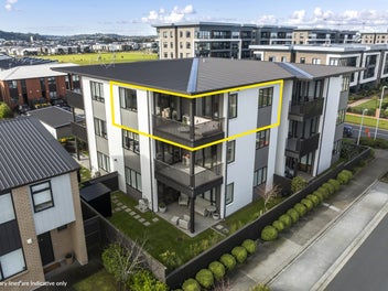 Effortless Hobsonville Living with Expansive Views