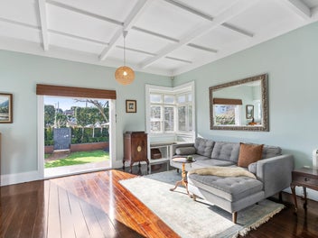 FREEHOLD CHARACTER & NORTH-FACING LIVING!