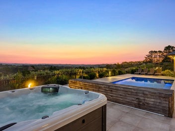 Space to Live. Freedom to Dream w/ Endless Views.