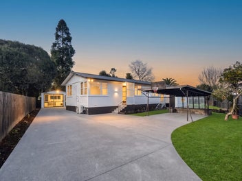 Fully Renovated 4+Study Home with Income Potential