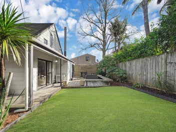 Coastal Living – Summer Ready