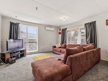 613m² Freehold Site with Future Potential