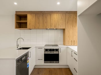 Stylish New Build Te Atatu Peninsula Living