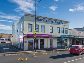 Image 1 of 28