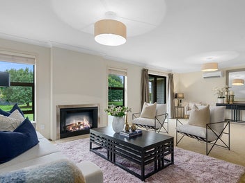 Price reduced - Lifestyle awaits!