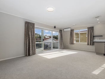 Beach Across the Road, Lifestyle at Your Doorstep