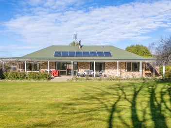 Image 1 of 31