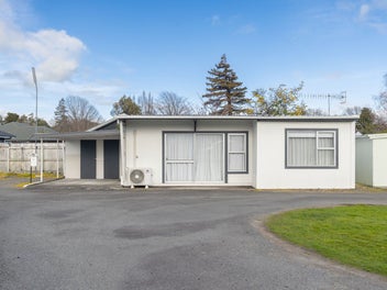 Extremely tidy first home/investment