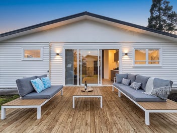 Extended Family + Study + Income - Make Your Move!