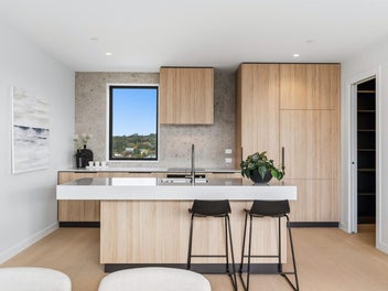 Spacious City-Fringe Living