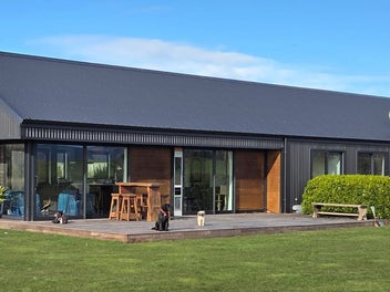 Rural Charm with lifestyle elegance