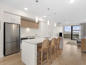 Elevated Living with Panoramic Outlooks