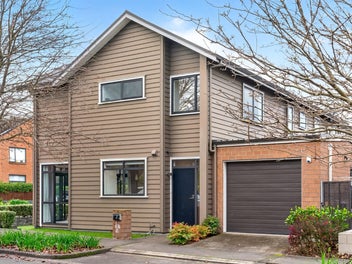 It's Show Time for this duplex Show Home!