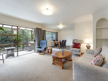 Estate Sale, Fantastic Location!