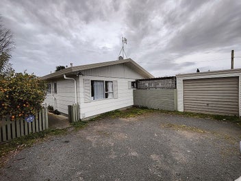 Image 1 of 10