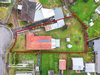 Deceased Estate - Will be Sold!
