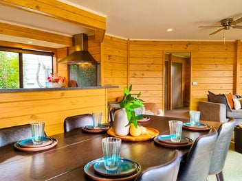 HOME AND INCOME - MUST SELL - EXTREME PRESSURE!
