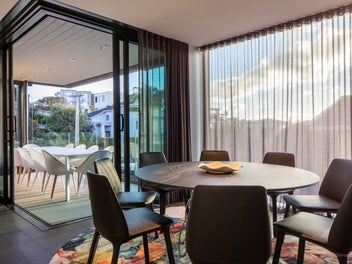Luxury Living, Perfectly Positioned