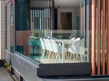 Luxury Living, Perfectly Positioned
