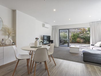 City Fringe Living! Minutes to Te Kaha Stadium