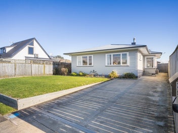 A Kiwi classic first home