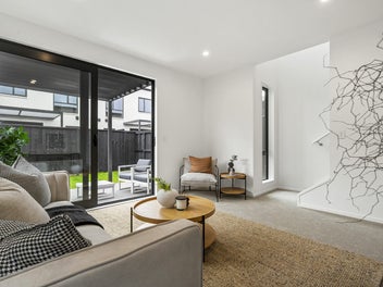 Corner Brand New terrace 10 year Masterbuild