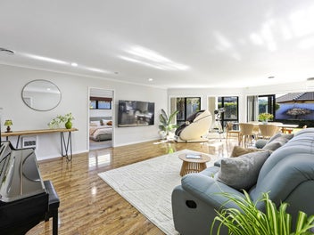 Flexible Family Living with Income Potential