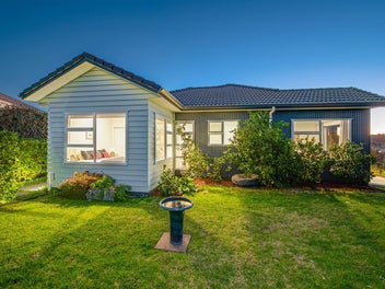 Big Land. Bold Views. Beautiful Living