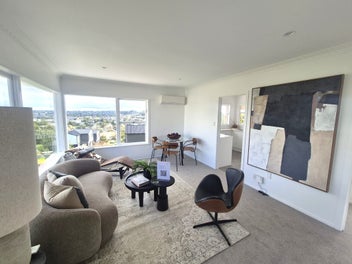 Image 1 of 21