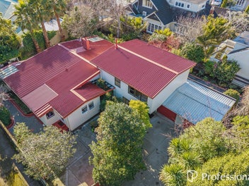 Spacious Family Home In A Prime Central Hutt
