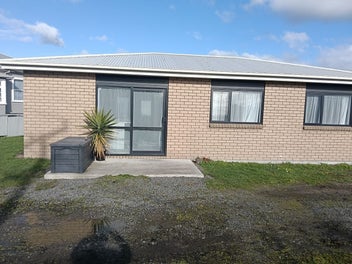 Image 1 of 11