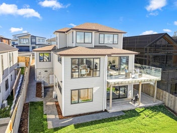 A Statement in Coastal Living