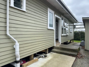 Image 1 of 10