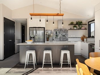 Low Maintenance, Avenues Living