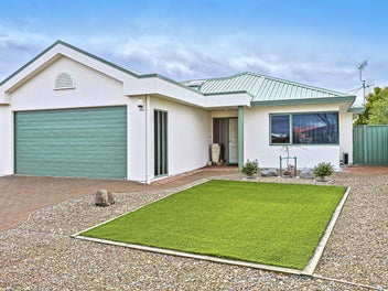 Knightsbridge Reserve Outlook, Immaculate And Easy