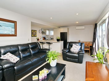 Easy Care Living in Sought-After St Albans