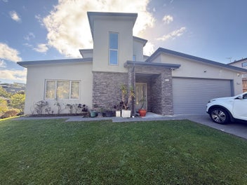Image 1 of 20