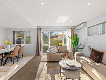 6 Bedrooms. Smart Investment.